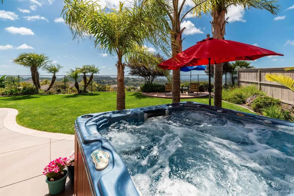 1264 Summit Point Way