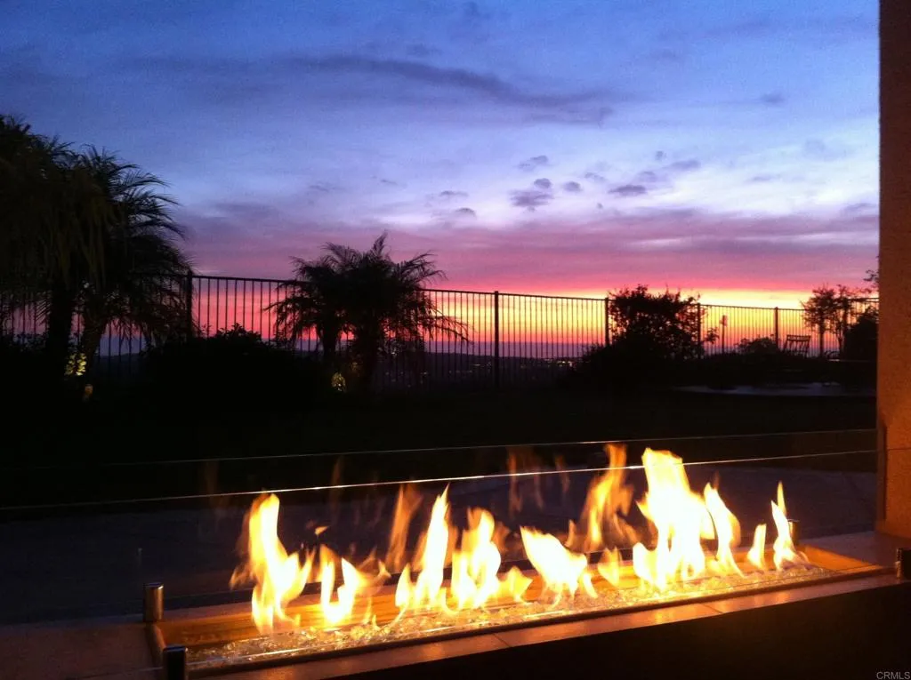 1264 Summit Point Way