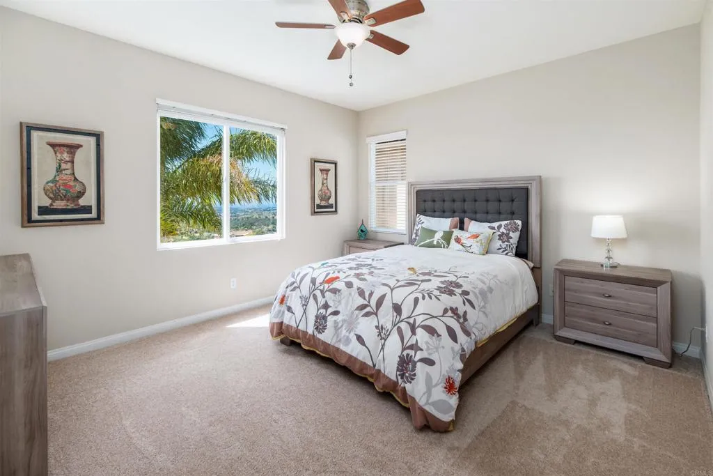 1264 Summit Point Way