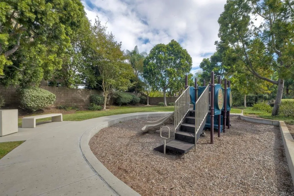 1789 Lemon Tree Ct