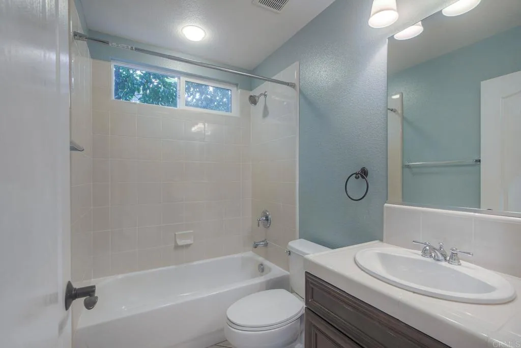 1789 Lemon Tree Ct