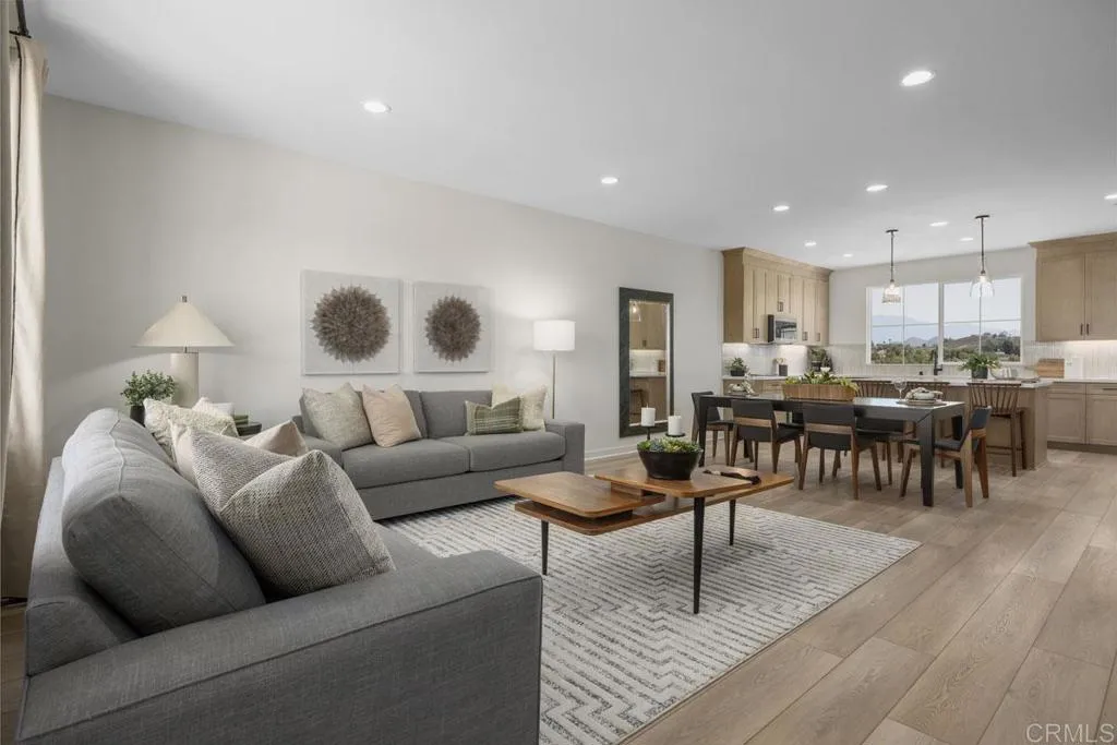2531 Delphinium Lane