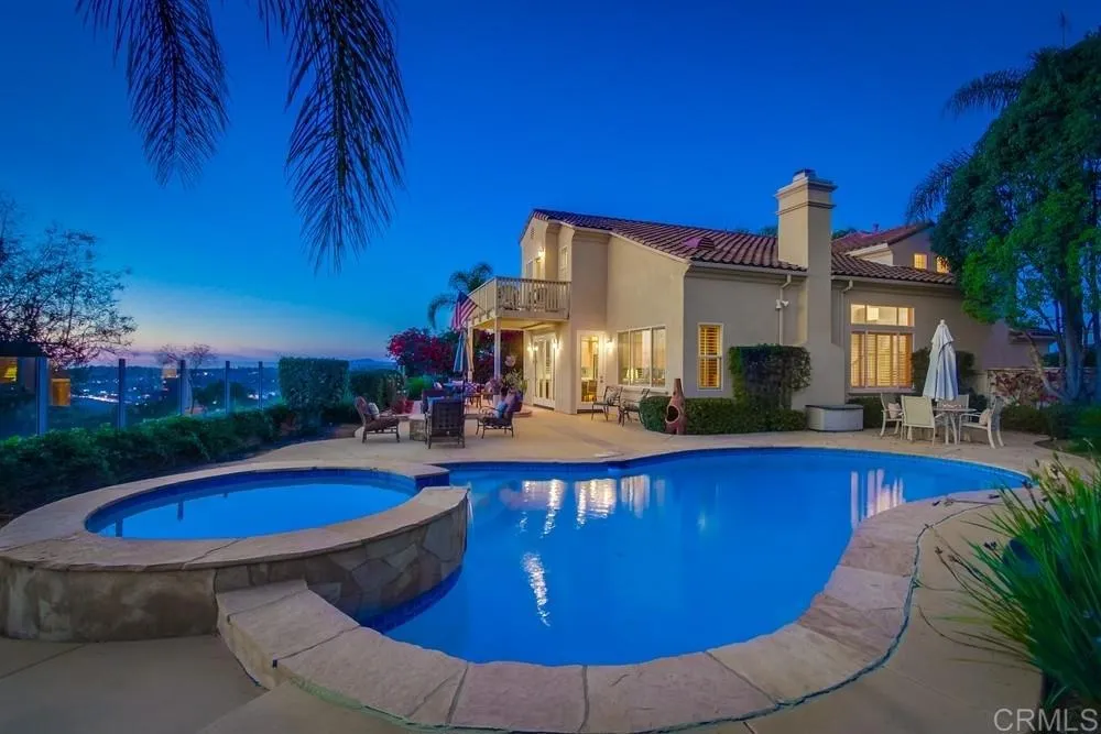 3553 Bluff Court