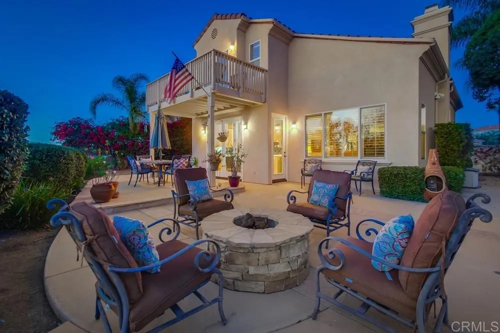 3553 Bluff Court
