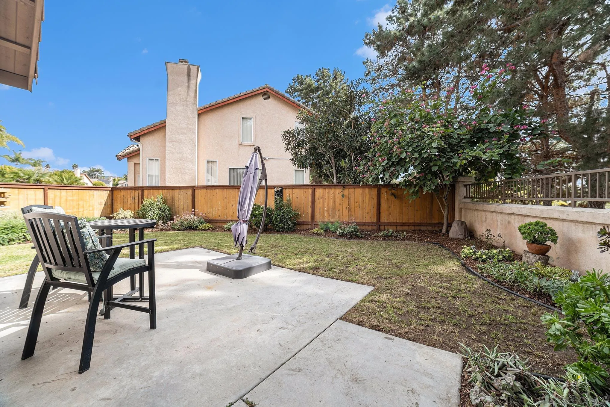 2234 Peachtree Cir