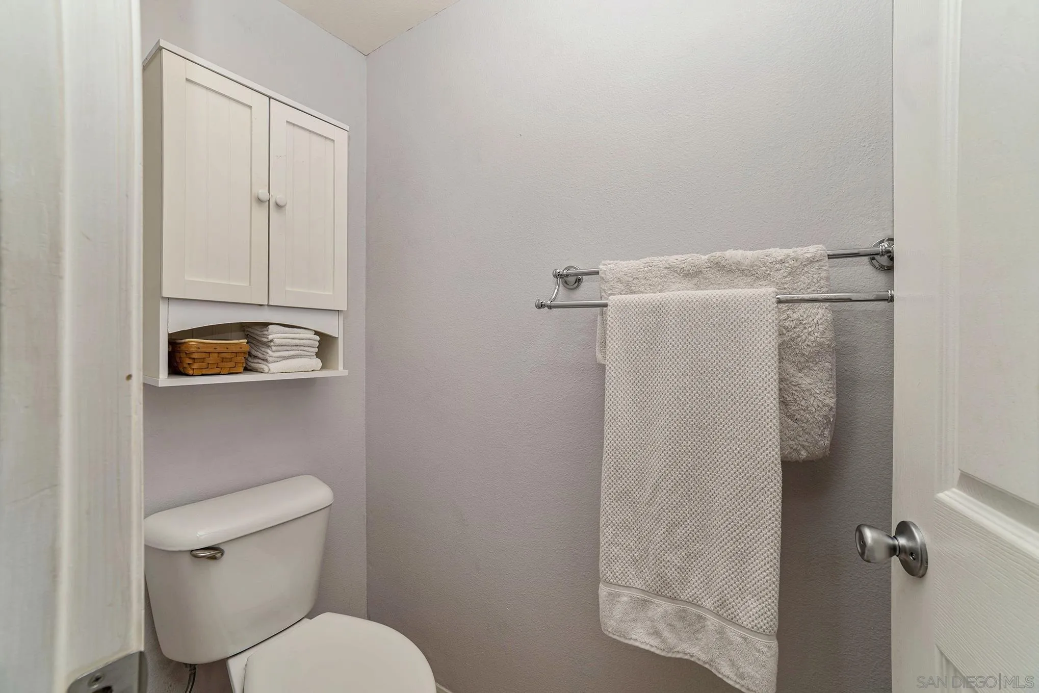 2234 Peachtree Cir