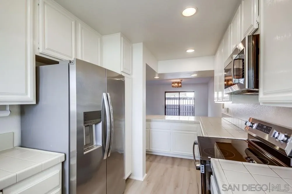 5806 Mission Center Rd Unit F