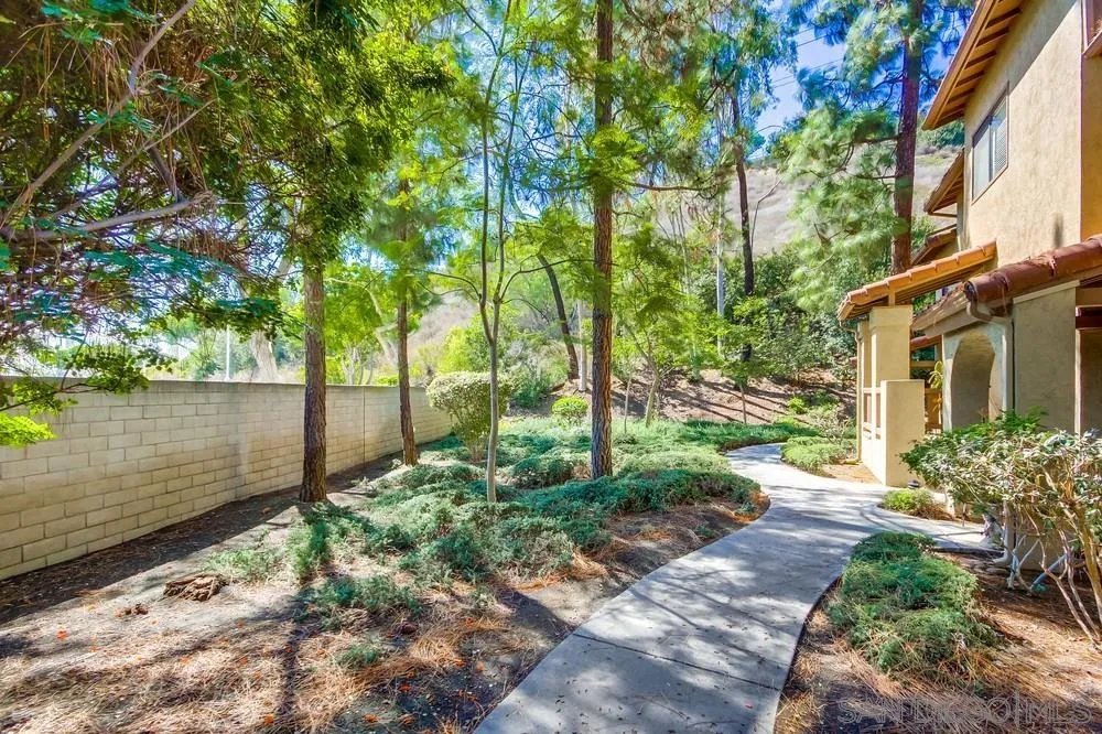 5806 Mission Center Rd Unit F