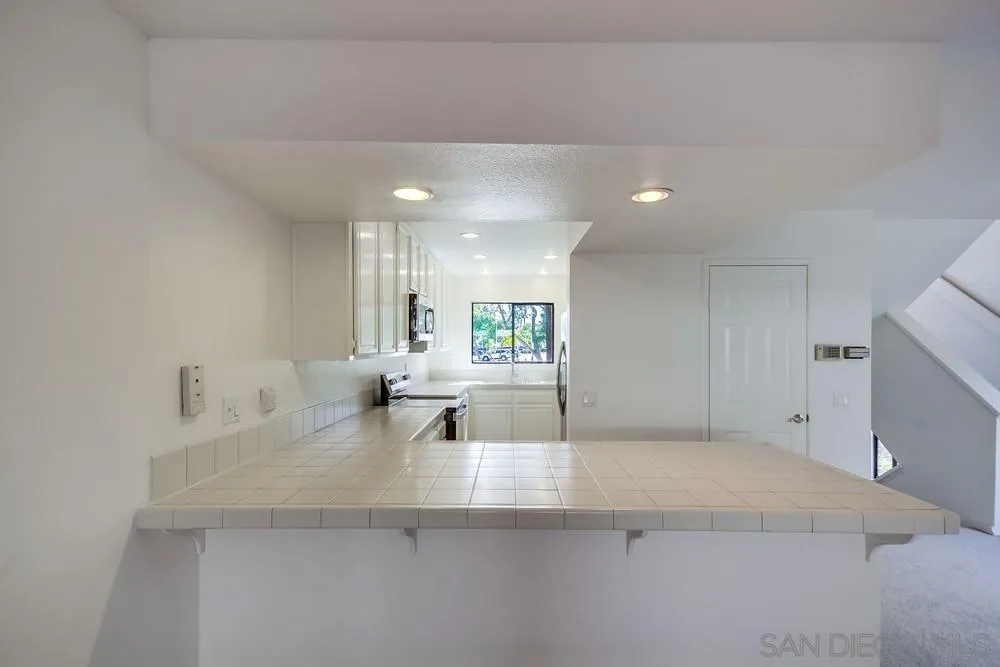 5806 Mission Center Rd Unit F