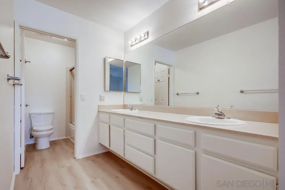 5806 Mission Center Rd Unit F