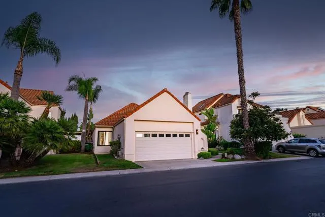 1956 Villa Del Dios Glen