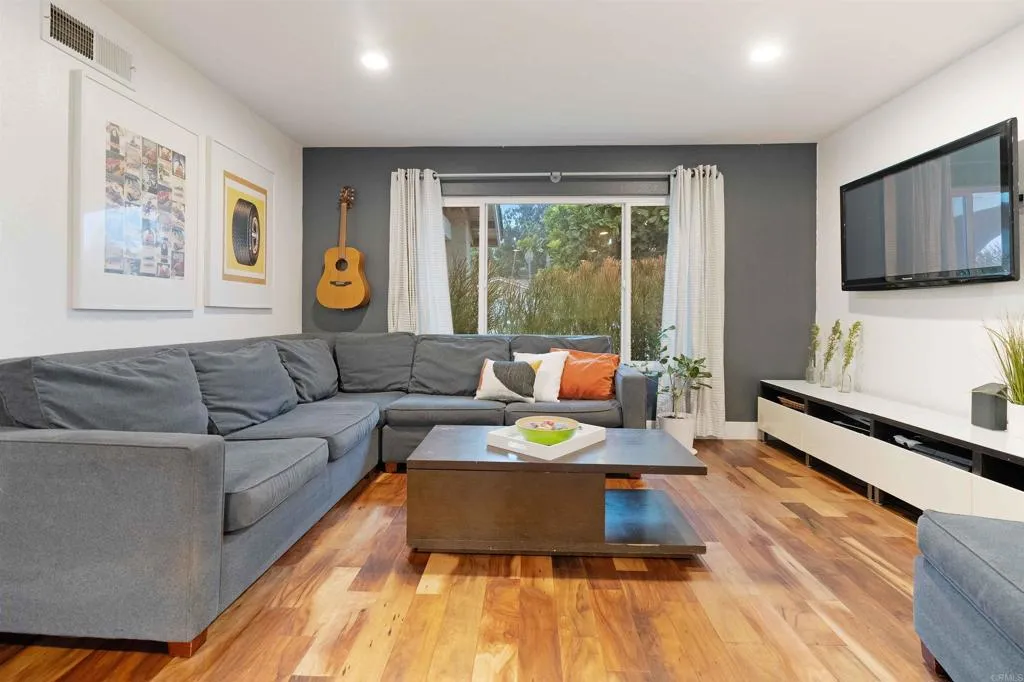 6007 Blacksmith Road