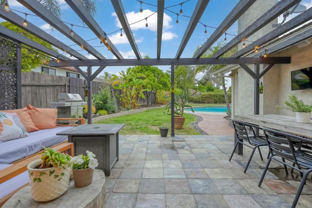 6007 Blacksmith Road