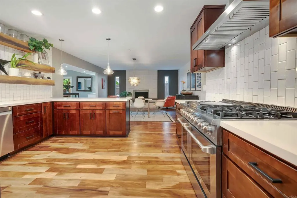 6007 Blacksmith Road