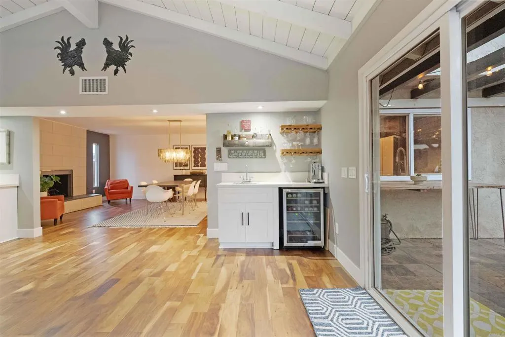 6007 Blacksmith Road