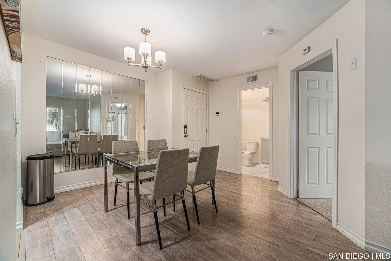 3078 Broadway Unit Unit # 215