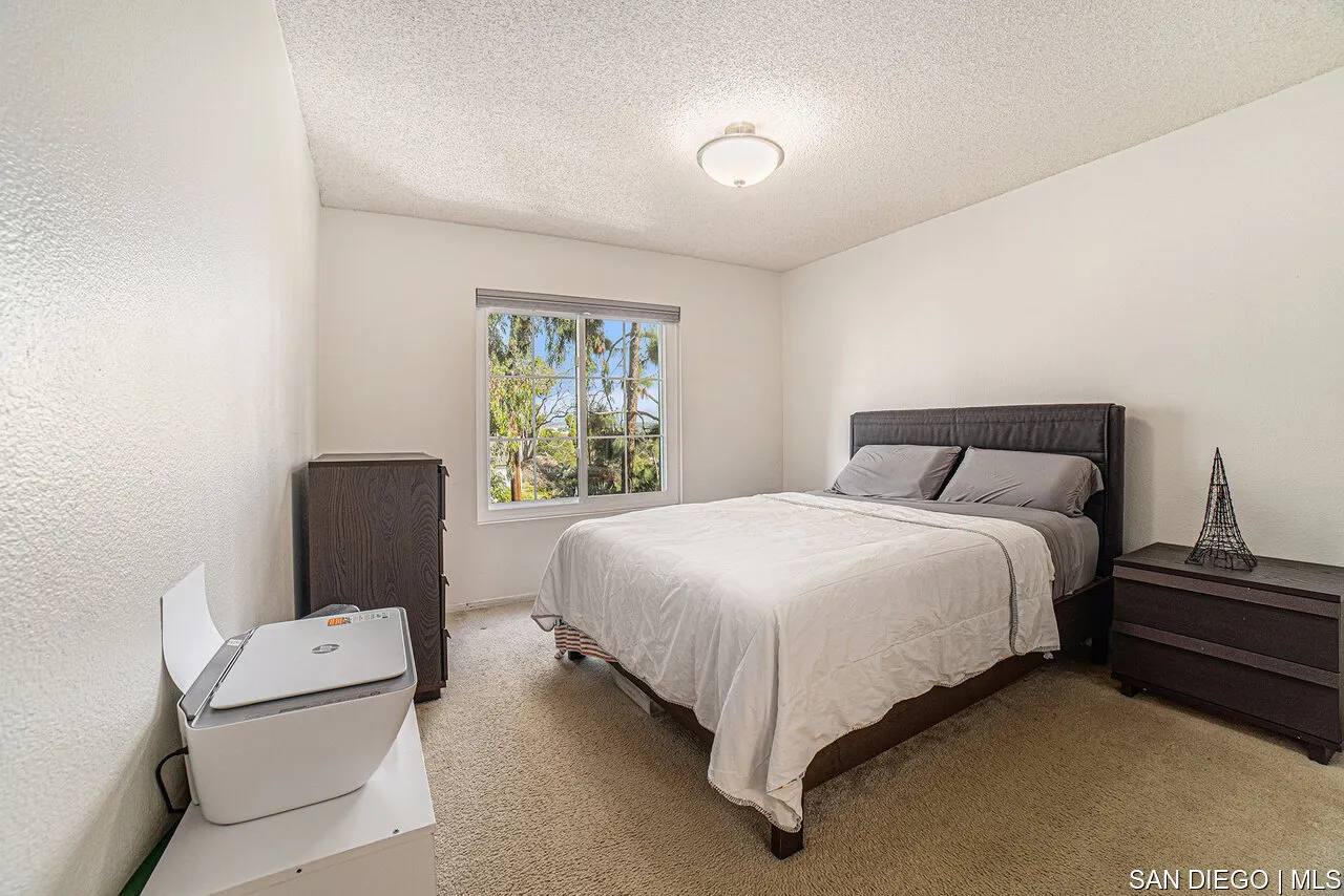 3078 Broadway Unit Unit # 215