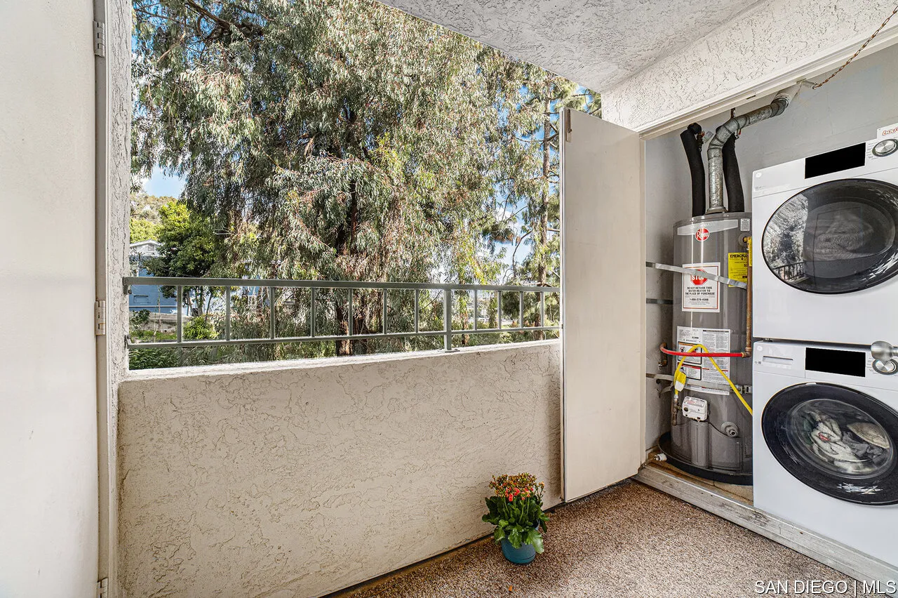 3078 Broadway Unit Unit # 215