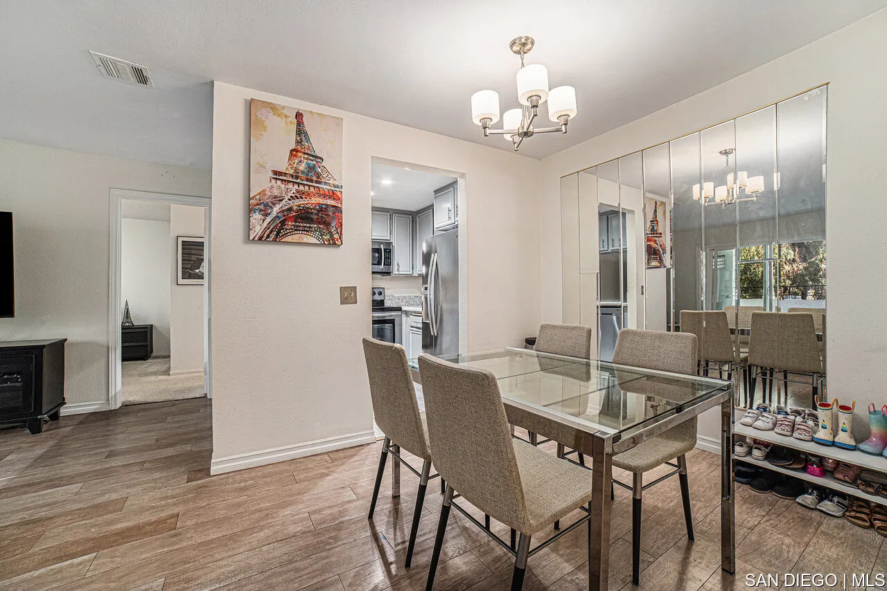 3078 Broadway Unit Unit # 215