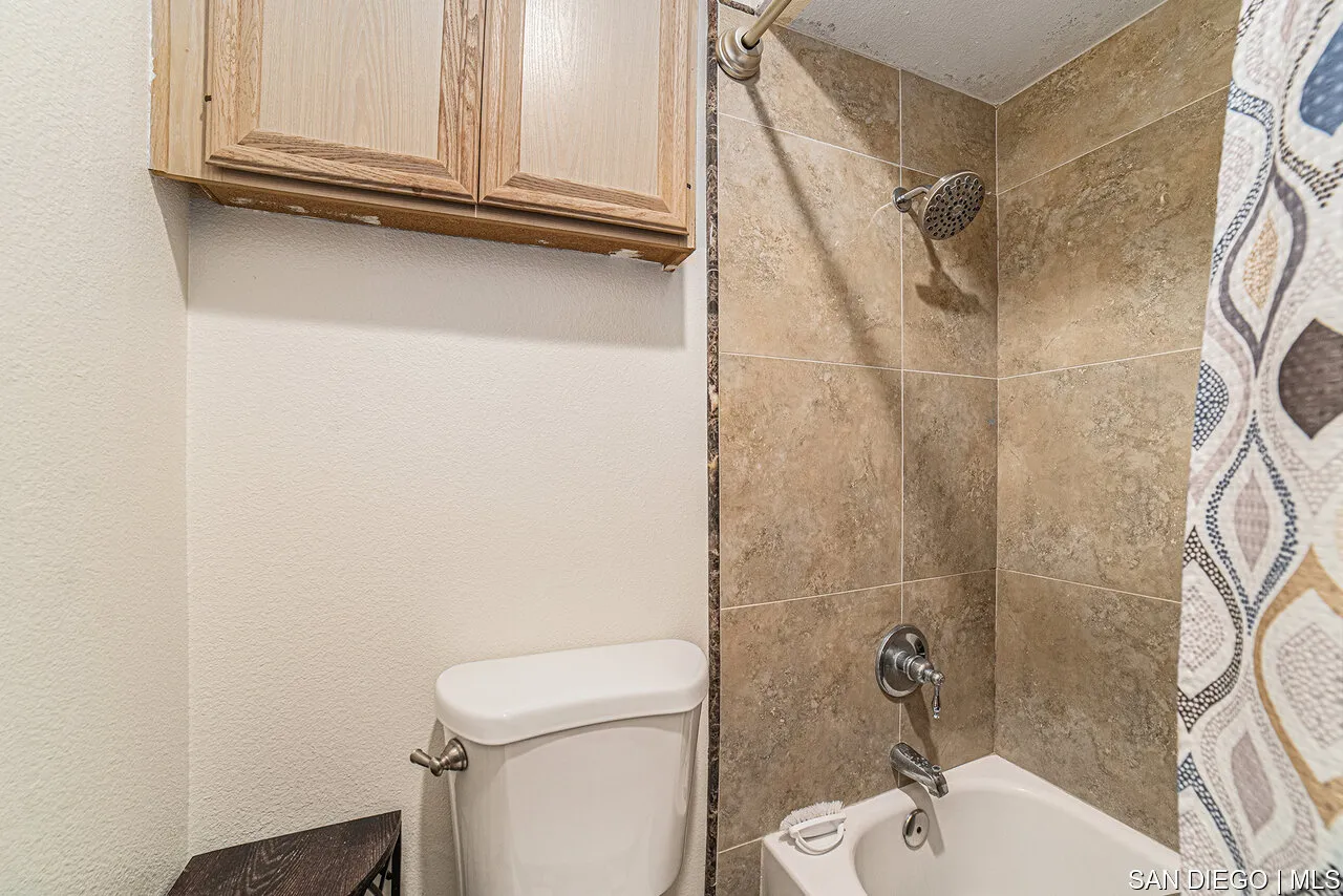 3078 Broadway Unit Unit # 215