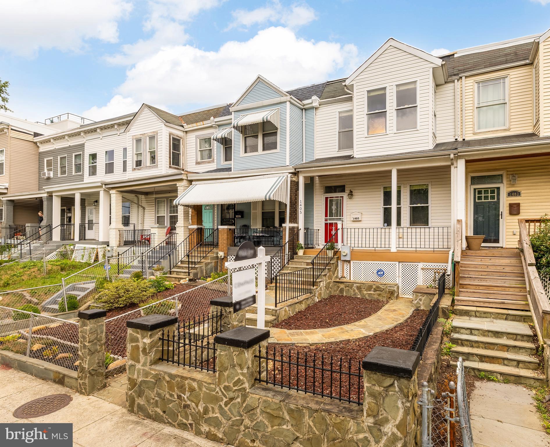 1405 MONTELLO AVE NE