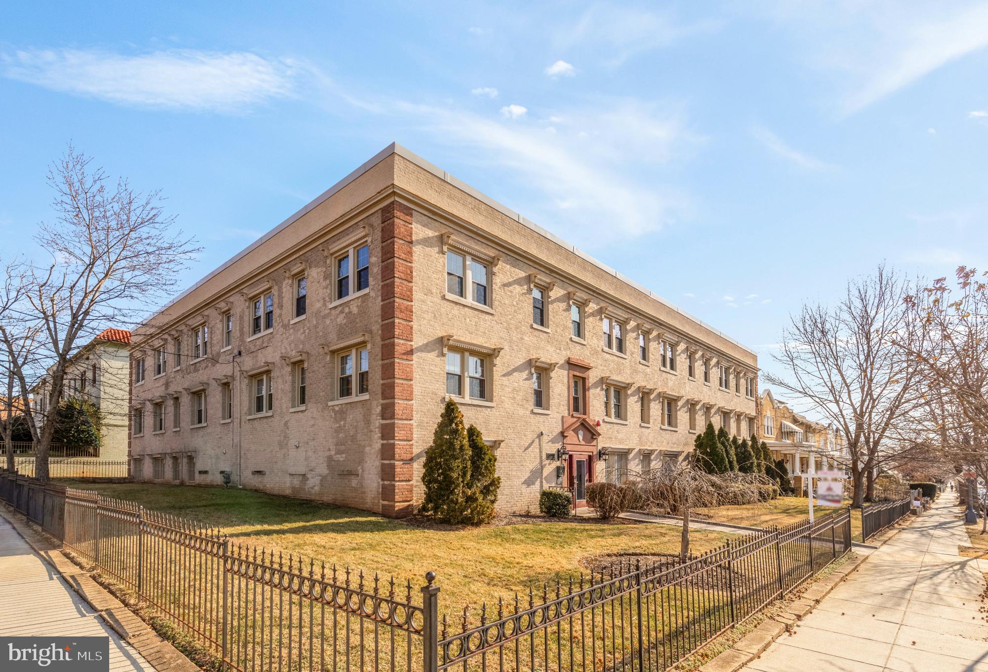 2625 3RD STREET NE 306