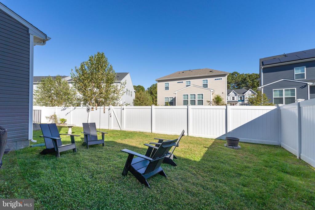 316 HAZY GROVE BEND