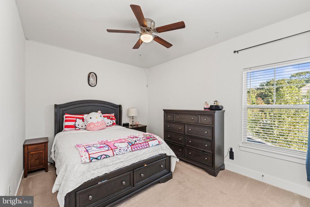316 HAZY GROVE BEND