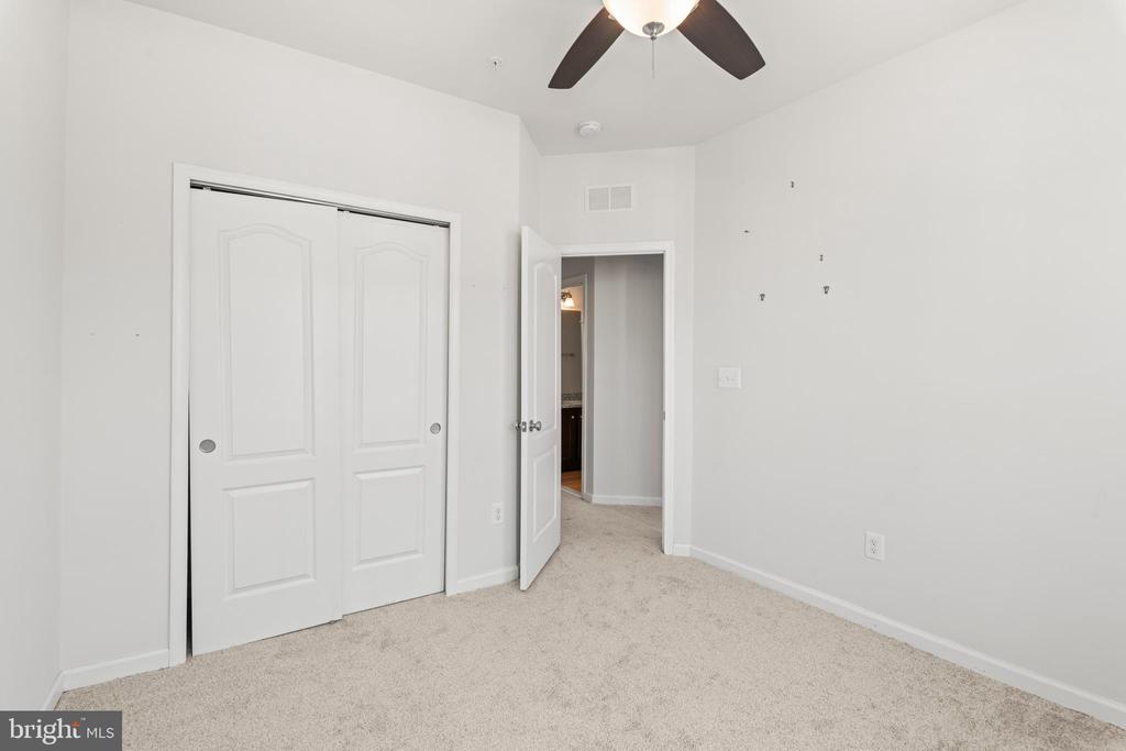 7815 BAKERS CREEK LANE