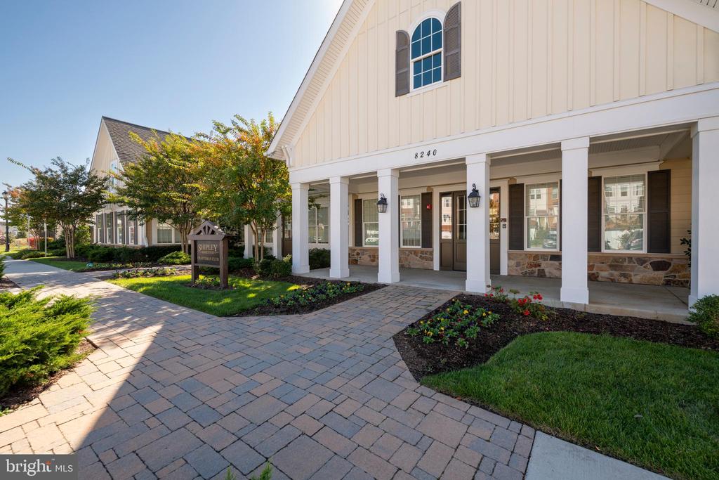 7815 BAKERS CREEK LANE
