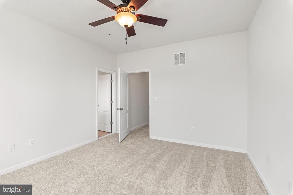 7815 BAKERS CREEK LANE
