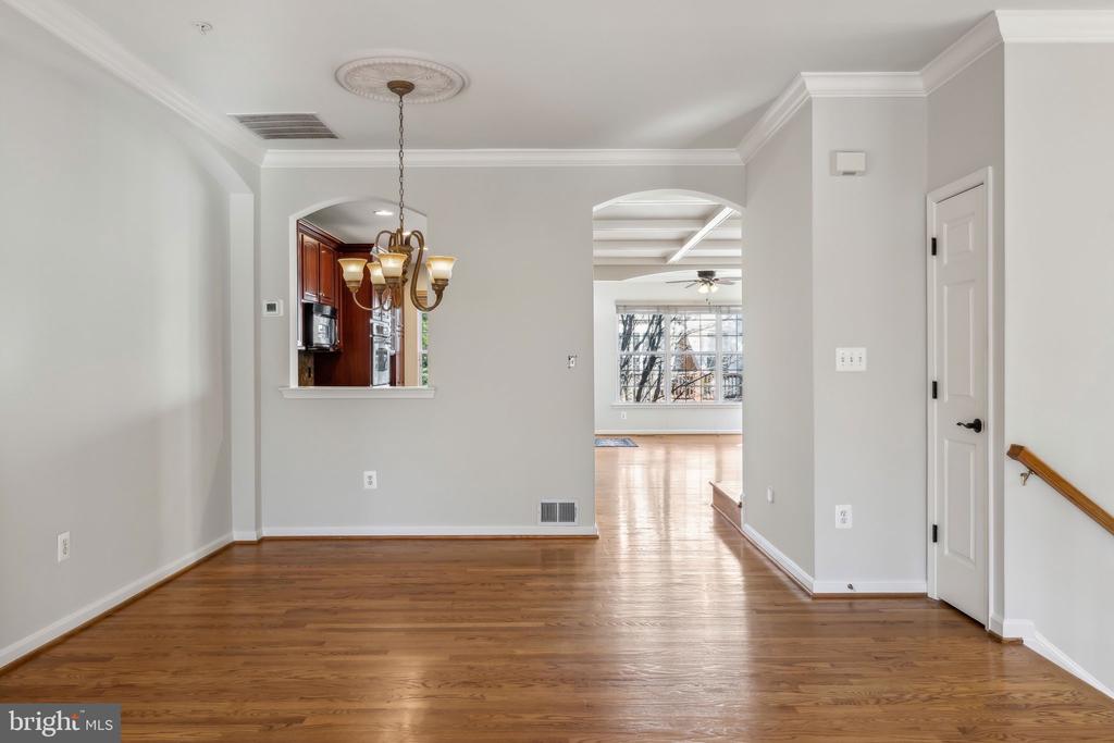 237 GALEWOOD DRIVE