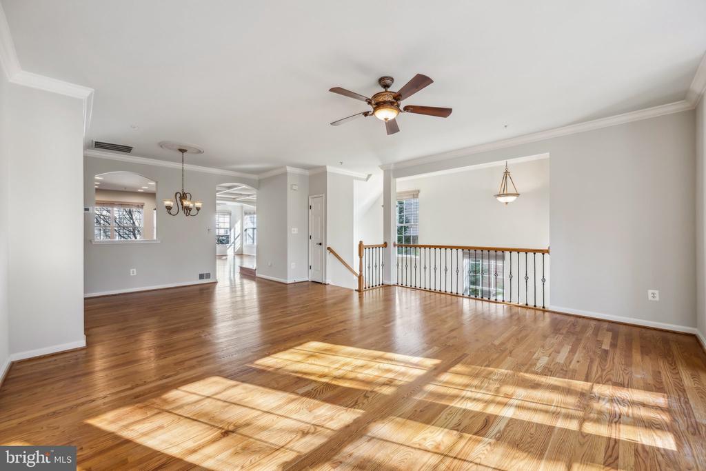 237 GALEWOOD DRIVE