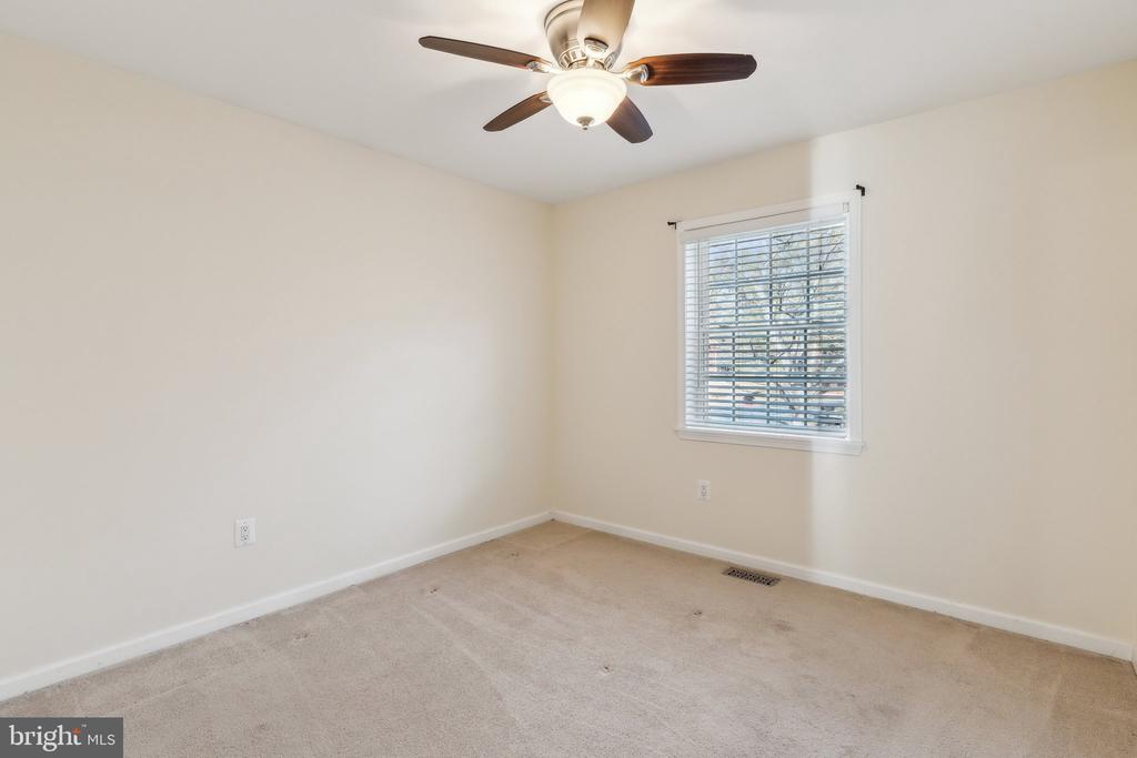 1836 SPICER COURT