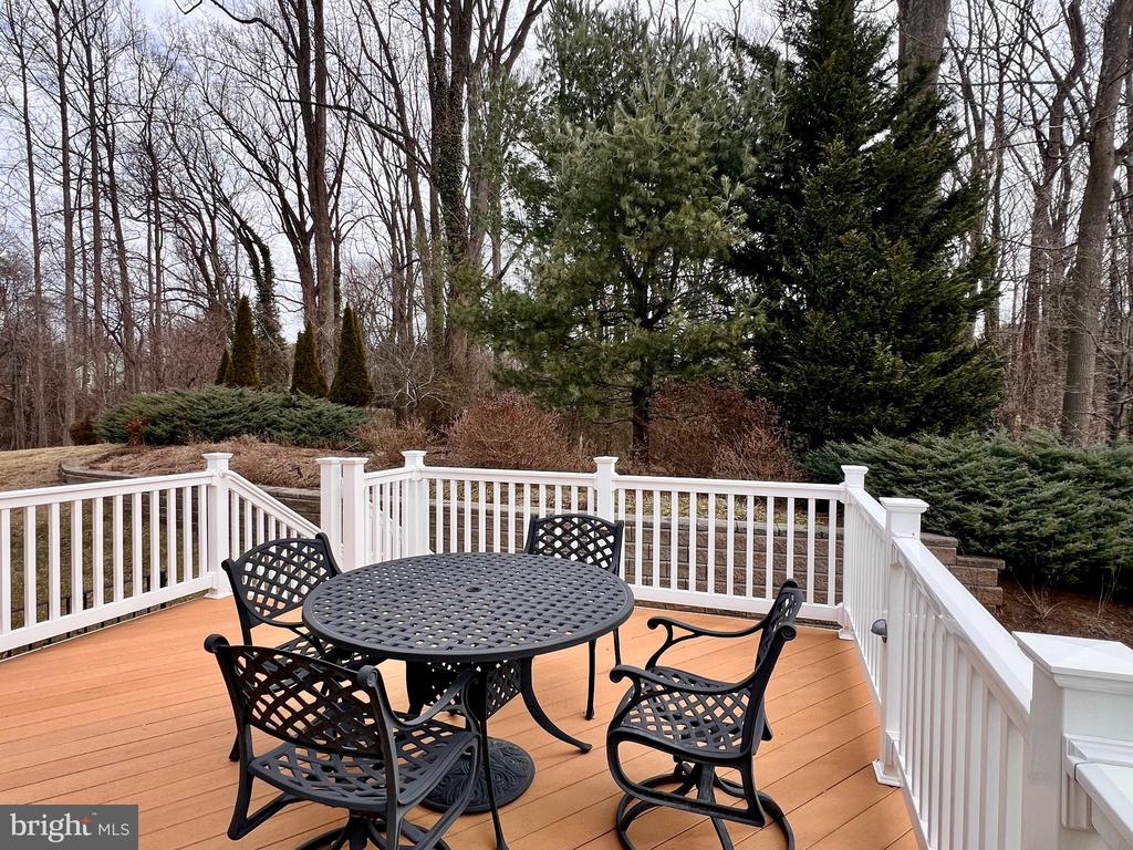 307 GRINDSTONE DRIVE