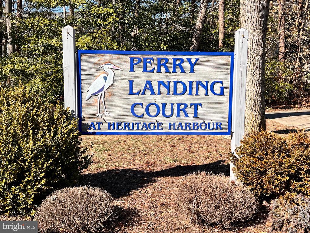928 PERRY LANDING COURT