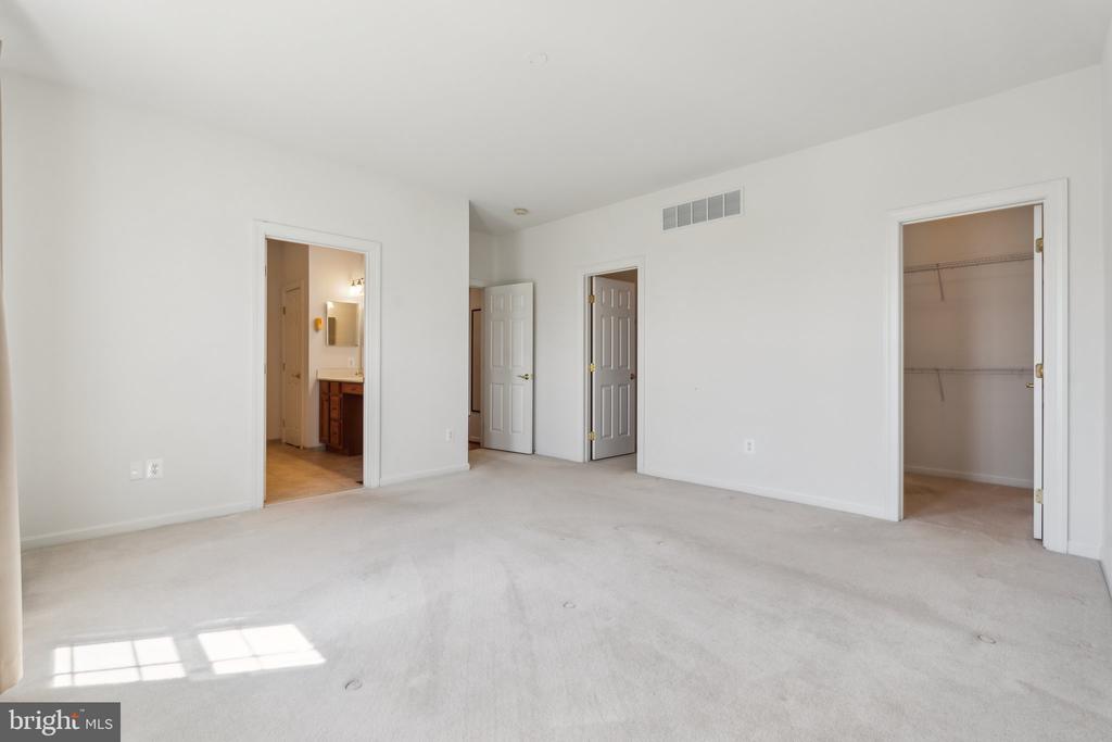 15 TREMONT DRIVE