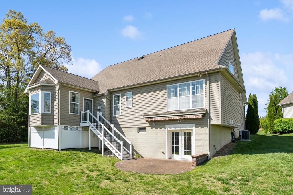 15 TREMONT DRIVE