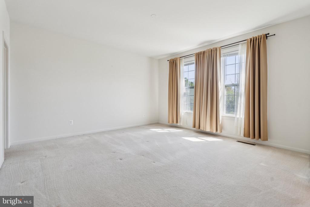 15 TREMONT DRIVE