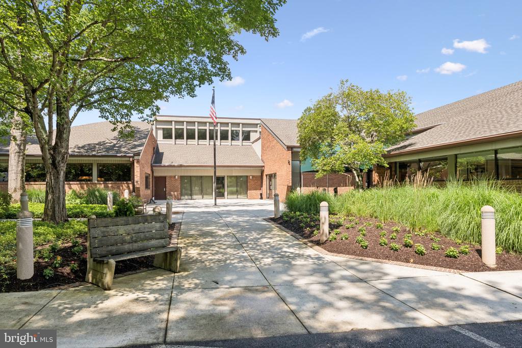 2601 COMPASS DRIVE