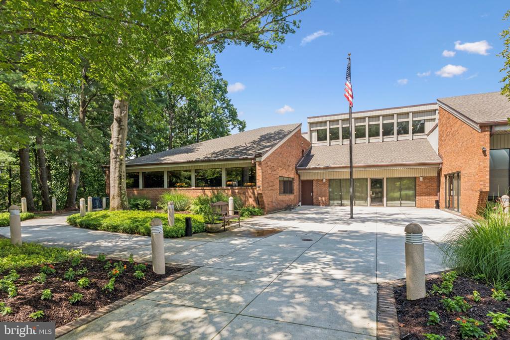 2601 COMPASS DRIVE