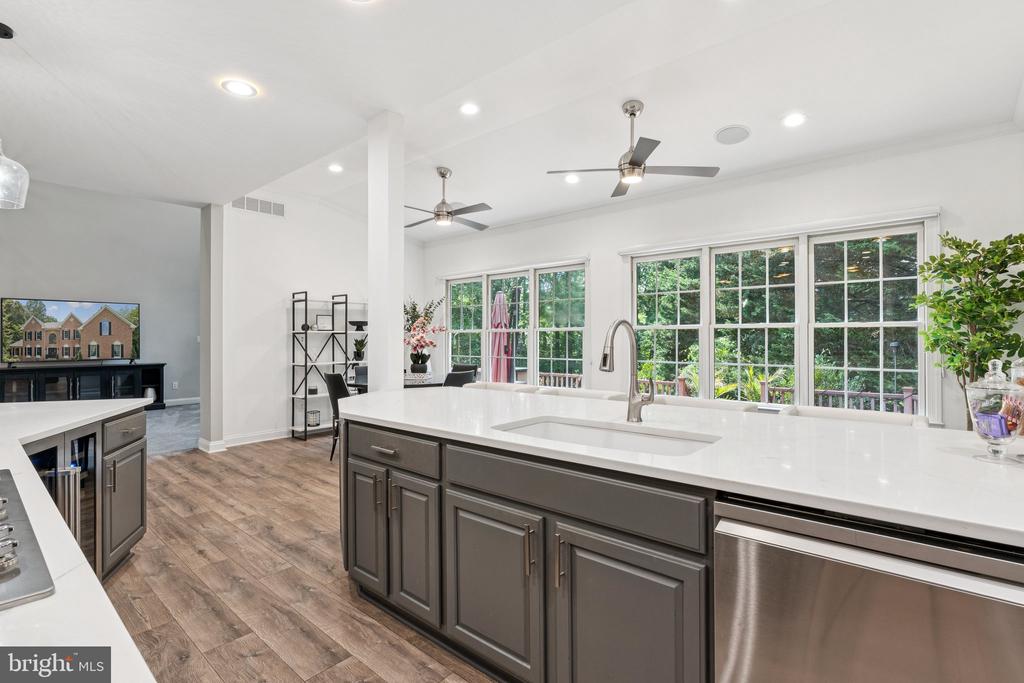 1508 CORNERSTONE COURT