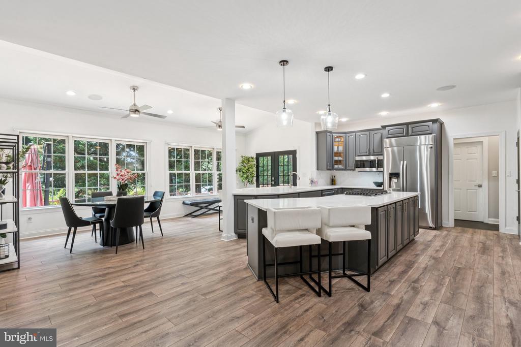 1508 CORNERSTONE COURT