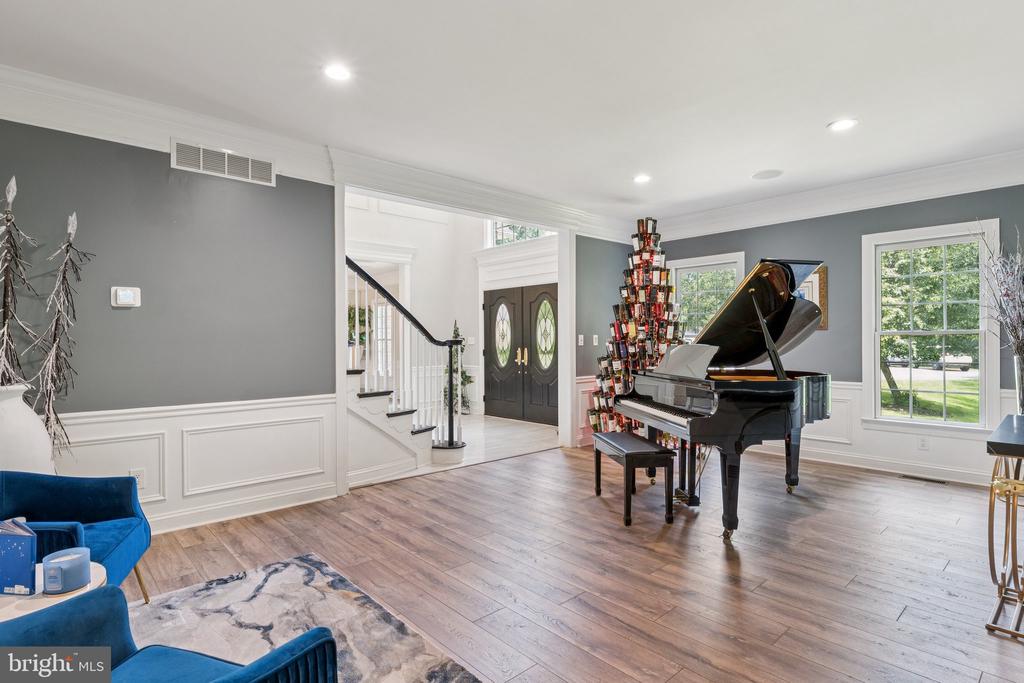 1508 CORNERSTONE COURT