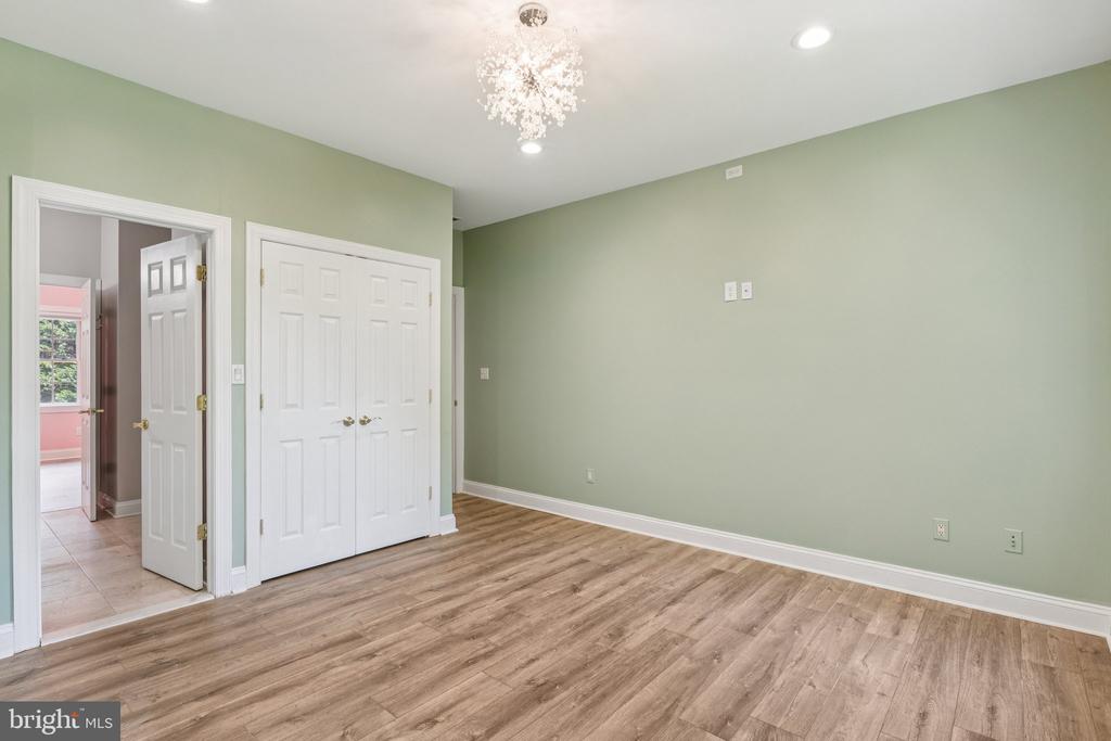1508 CORNERSTONE COURT