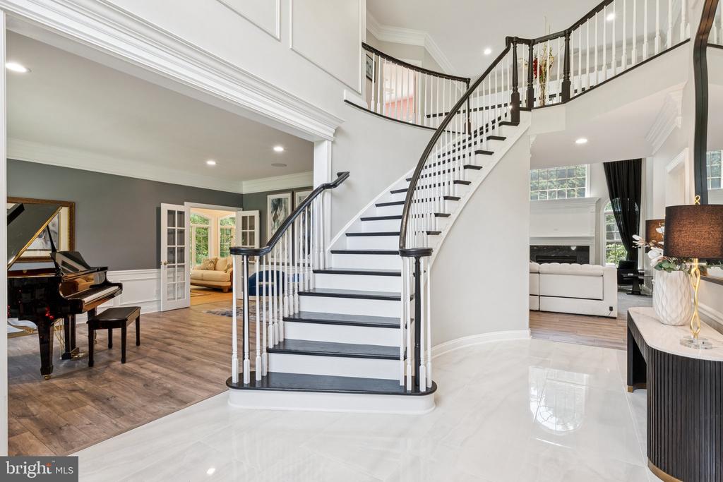 1508 CORNERSTONE COURT