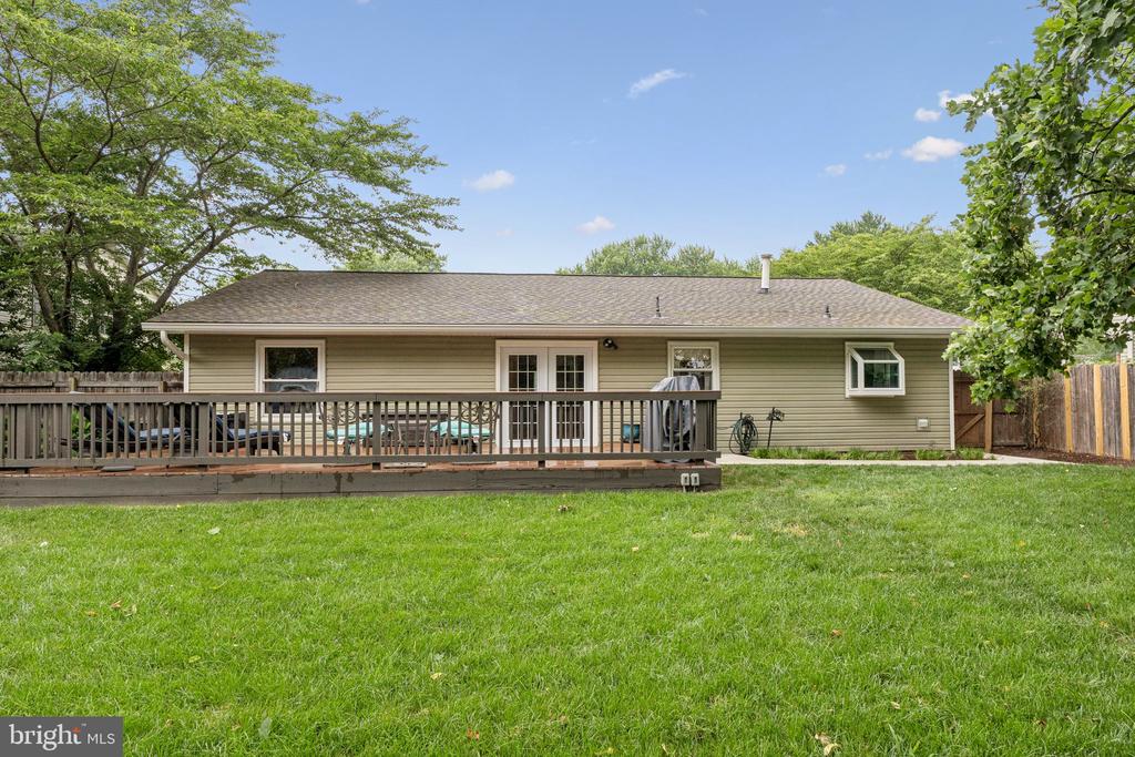 983 SUNNY COURT