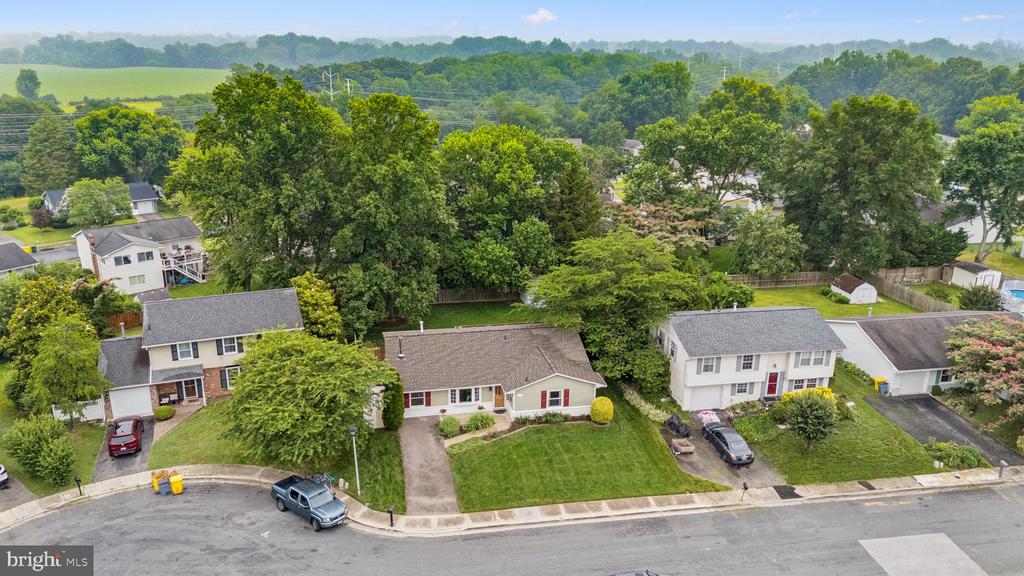 983 SUNNY COURT