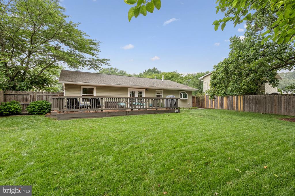 983 SUNNY COURT
