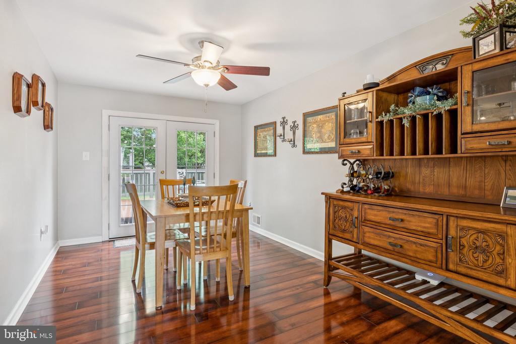 983 SUNNY COURT